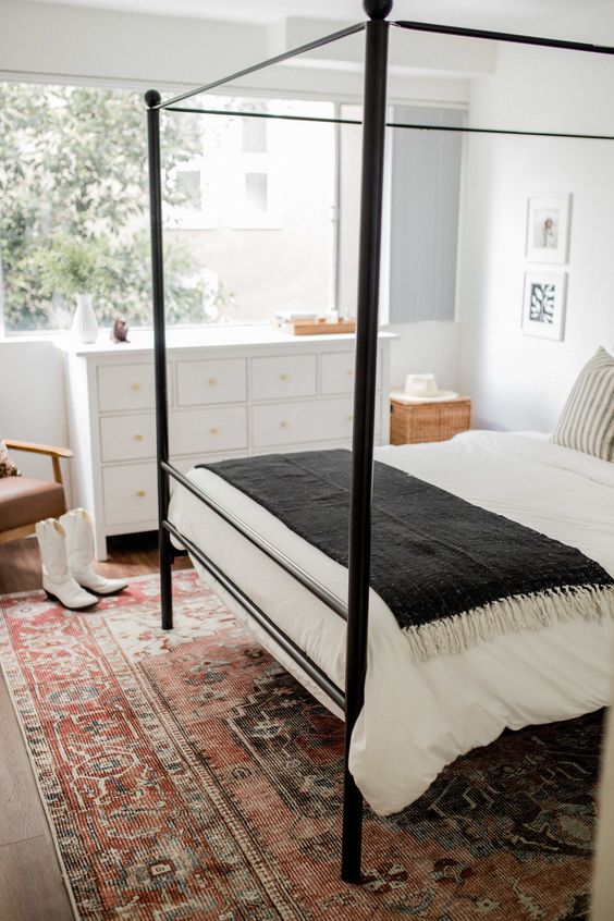 boho bedroom with canopy bed