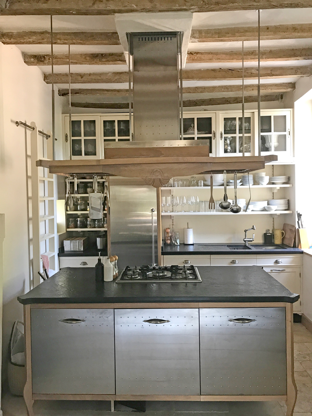 La Restrie Kitchen