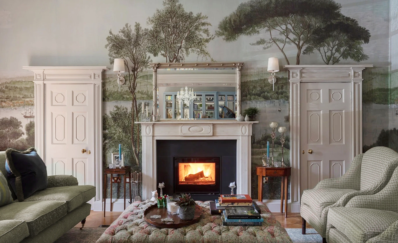 Schumacher Iksel Romantic Bosphorus Wallpaper in a traditional living room