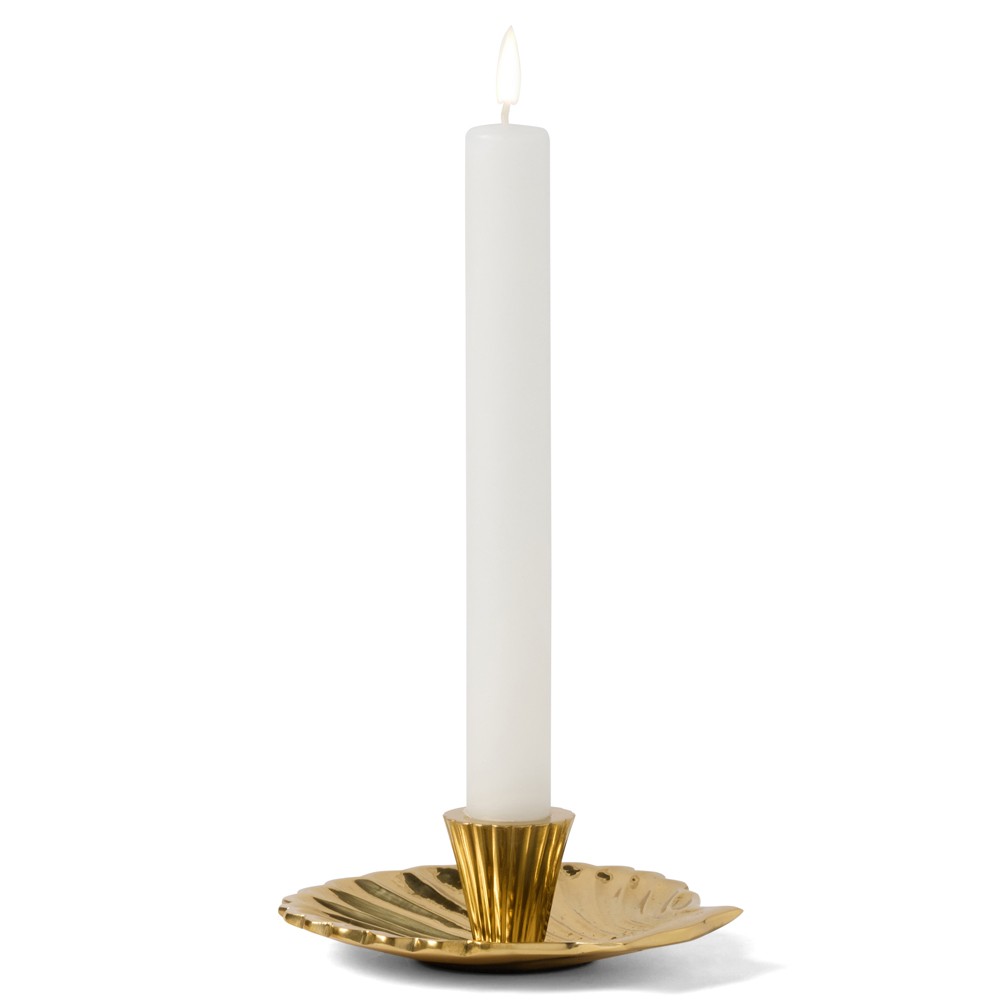 gold clamshell candlestick holder