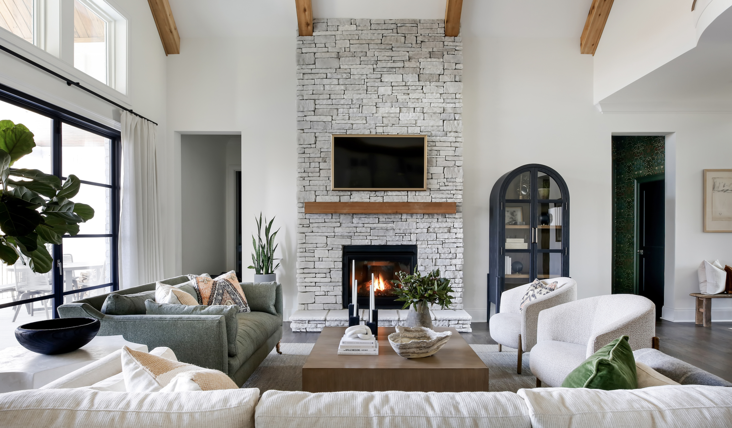 6 Reasons to Hire an Interior Designer for Your Next Home Project