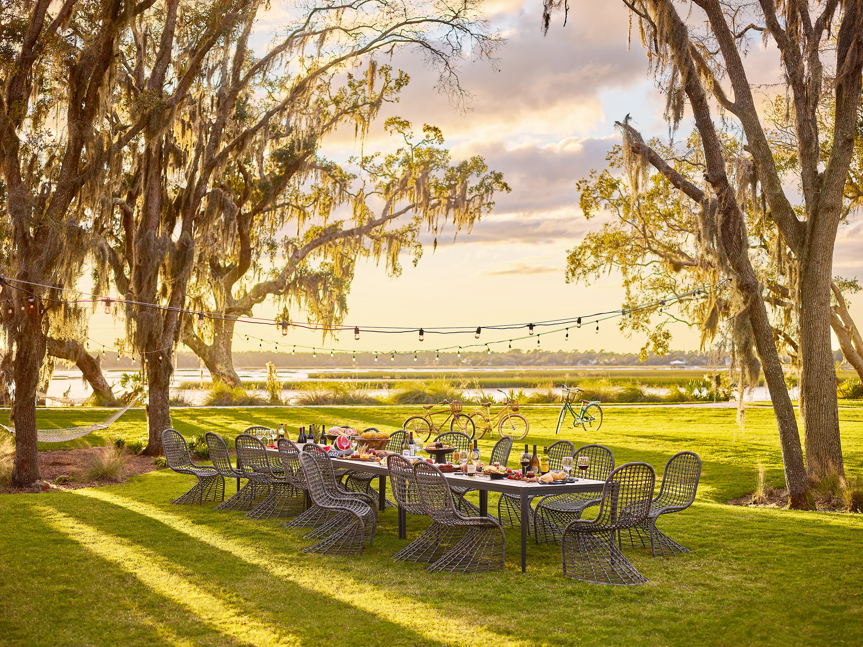 How To Throw the Perfect Summer Garden Party
