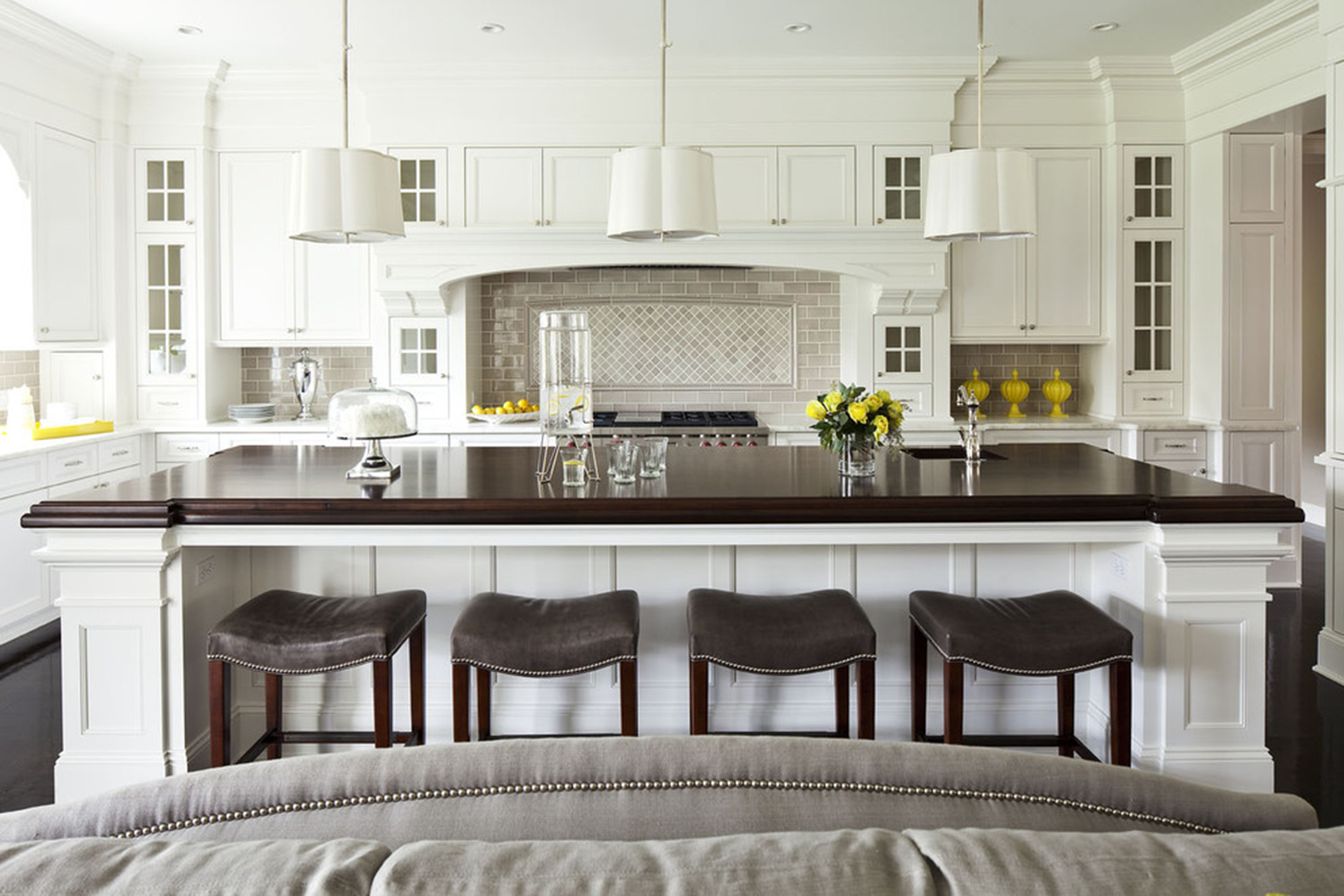 Kitchen Design 101: Counter vs. Bar