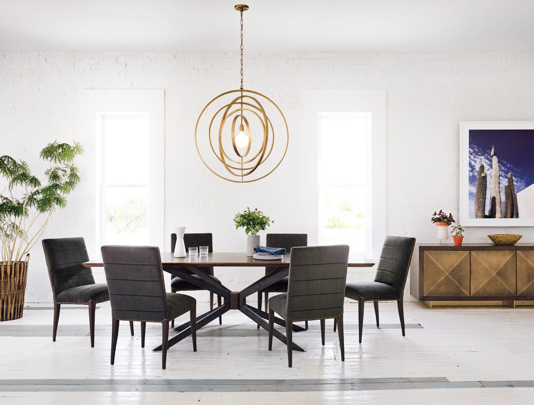 How to Use a Chic Chandelier in Your Kitchen Design