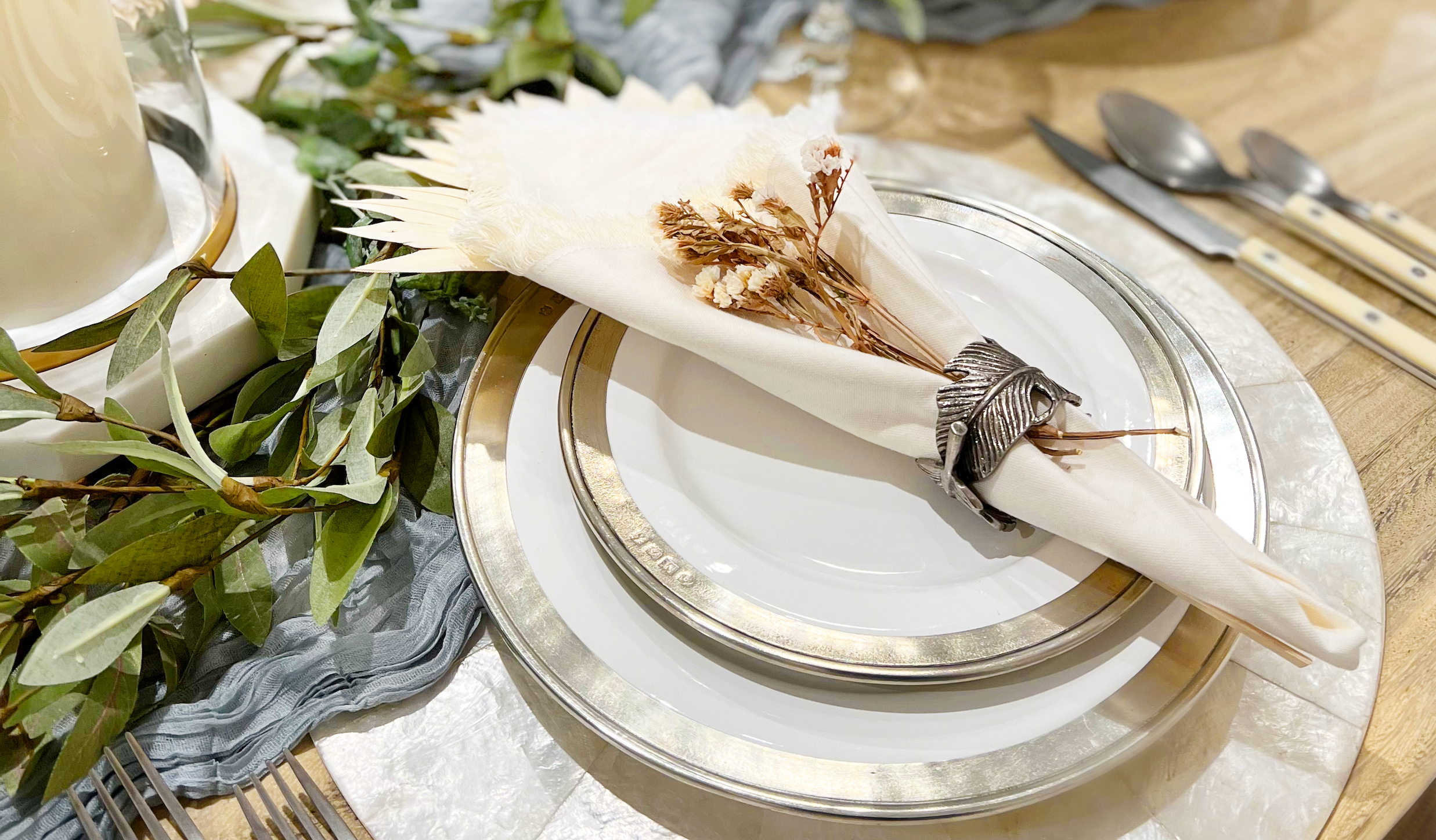 How To Set the Perfect Fall Tabletop