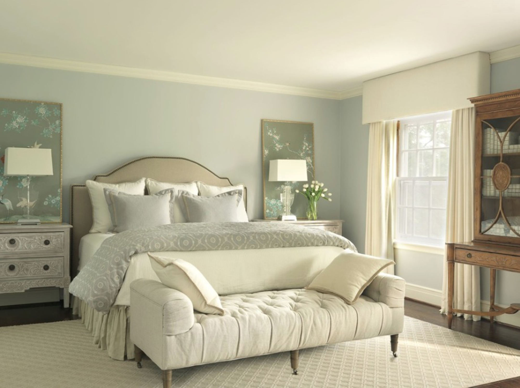 Chic & Inspired Guest Room Design Ideas You'll Love