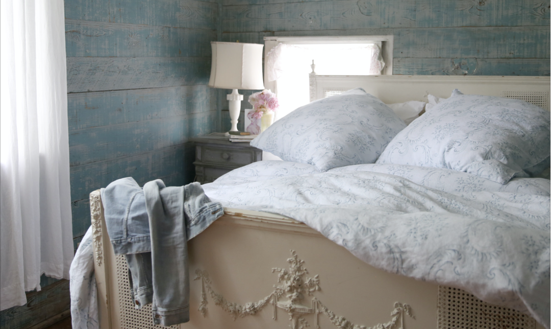 Style Notes: Designing a French Country Bedroom