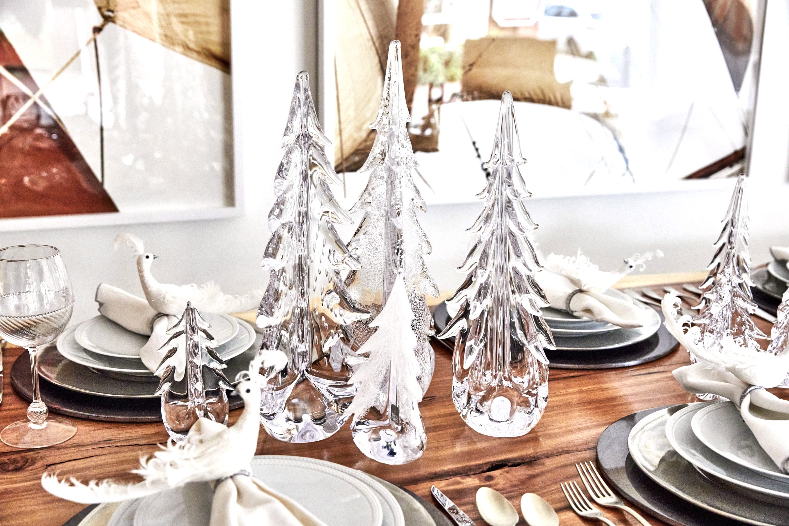 5 Festive Tablescape Trends We Love for Thanksgiving 2021