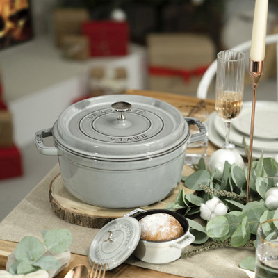 Staub Graphite Grey 2.75 Quart Cast Iron Round Cocotte Pot