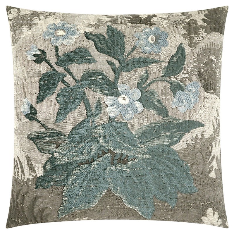 Victoire Throw Pillow