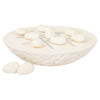 Harlow Coastal Off White Resin Tic-Tac-Toe Game
